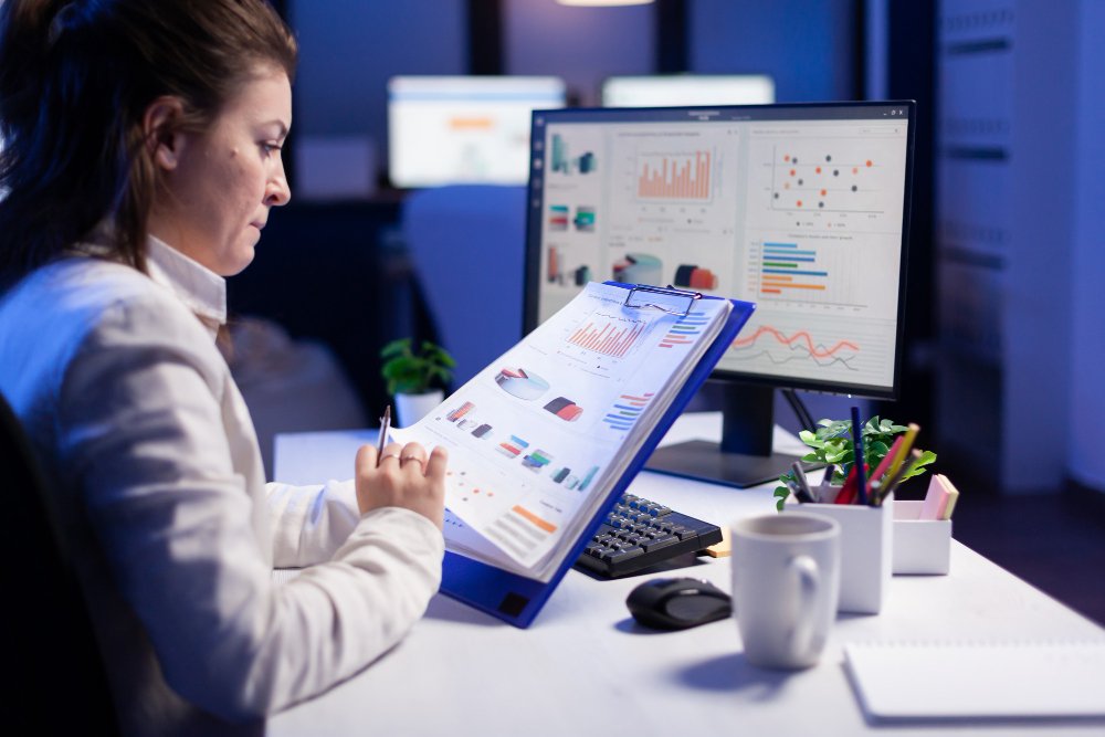 Best CRM To Use With Divi Theme